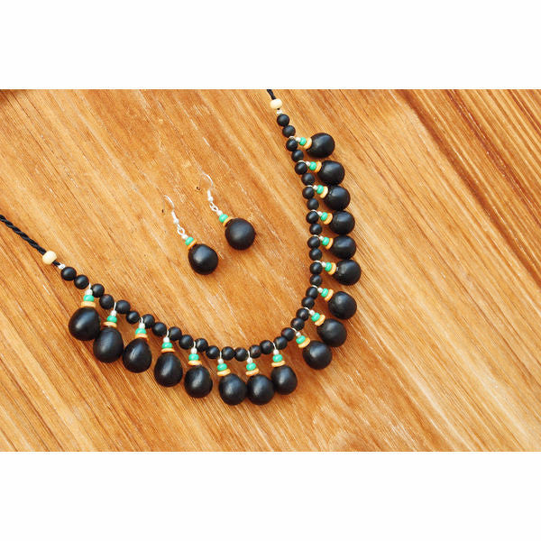 Eco-friendly Jewellery- Necklace Set (Green Eyed Dazzle) - Divine Yoga Shop